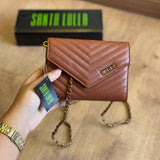 Bolsa Santa Lolla Retangular Transversal Matelassê Texturizada 0471.3F51
