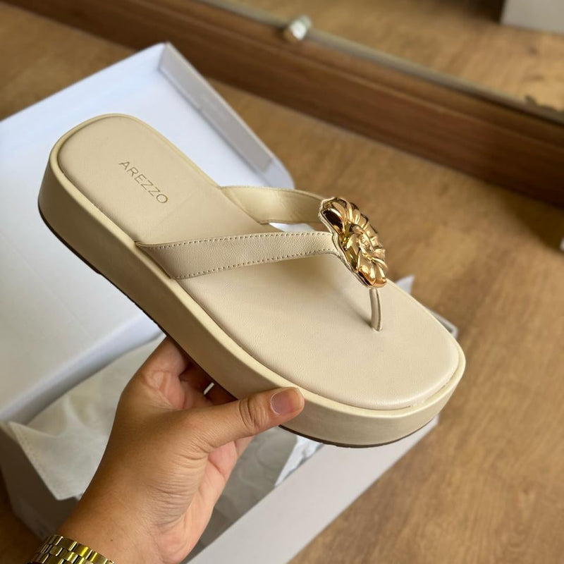 Tamanco Arezzo Couro Flatform Metal Concha A126470006