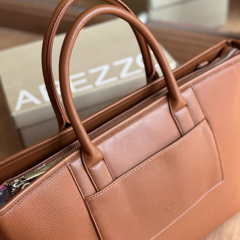 Bolsa Arezzo Estruturada A500290227